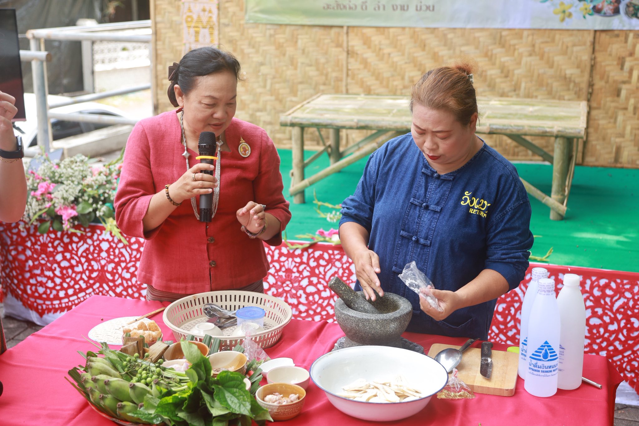 ภาพกิจกรรมกาดครั้งที่ 1 - 12