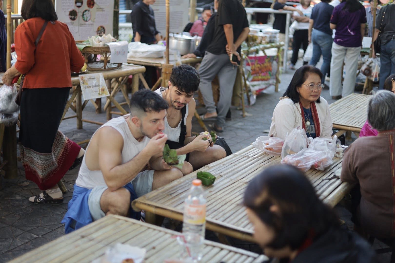 ภาพบรรยากาศกาดครั้งที่ 4