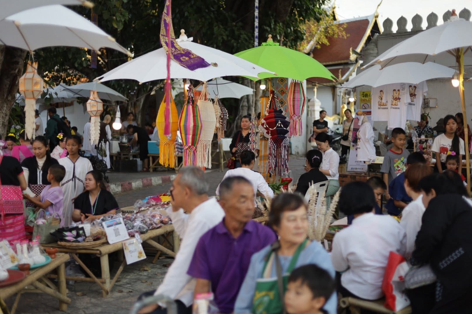 ภาพบรรยากาศกาดครั้งที่ 4